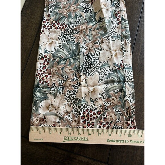 Lita by Ciara Wide Leg Animal Print Floral Pants 100% Viscose Size Medium - Picture 8 of 10
